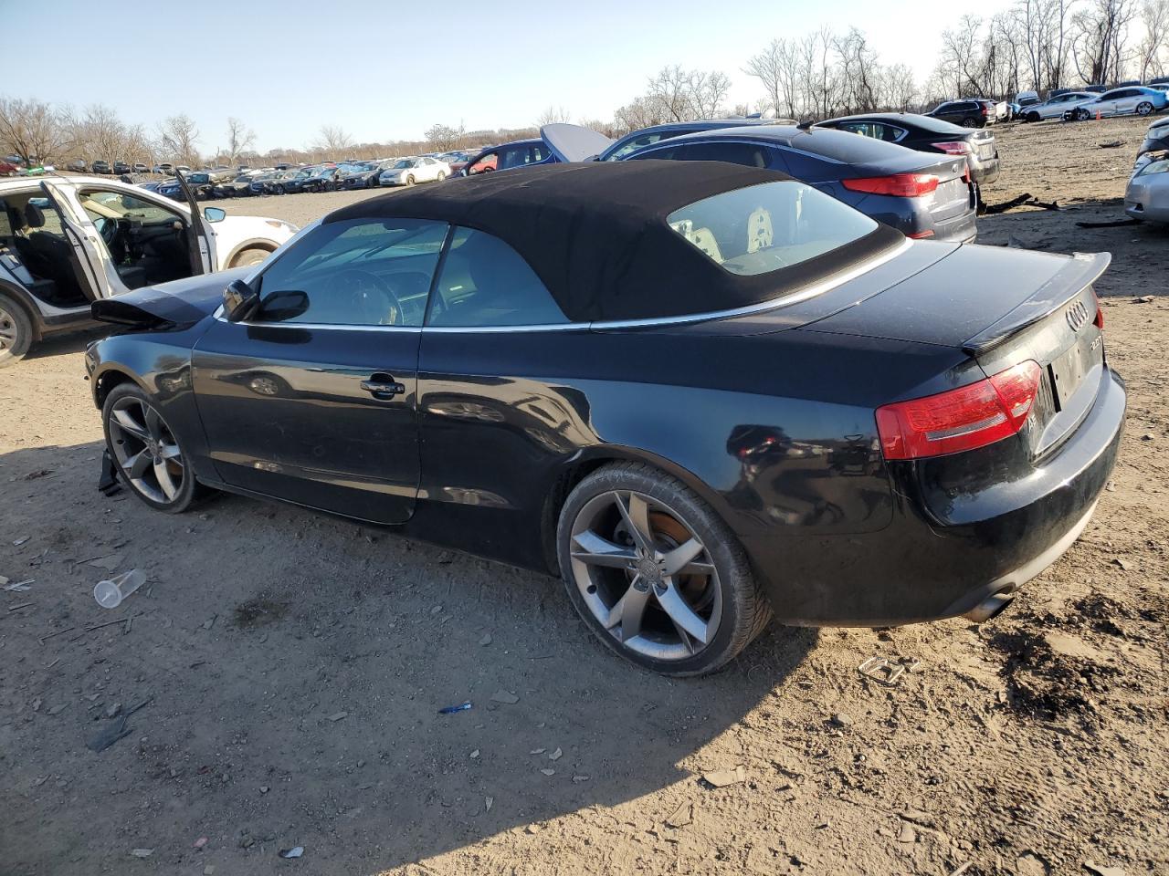 2011 Audi A5 Premium Plus - Фото 2