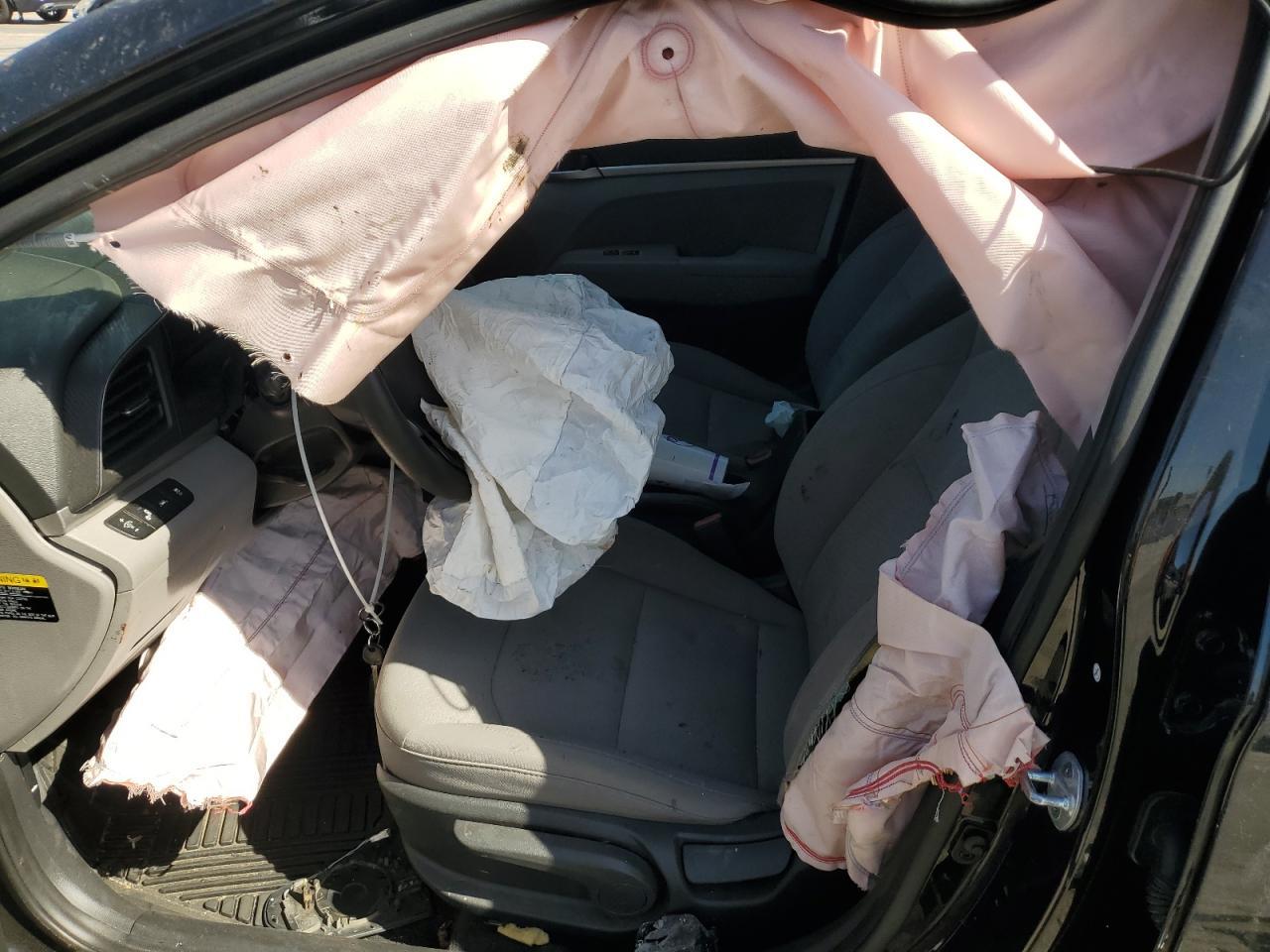 2019 Hyundai Elantra Sel - Image 7