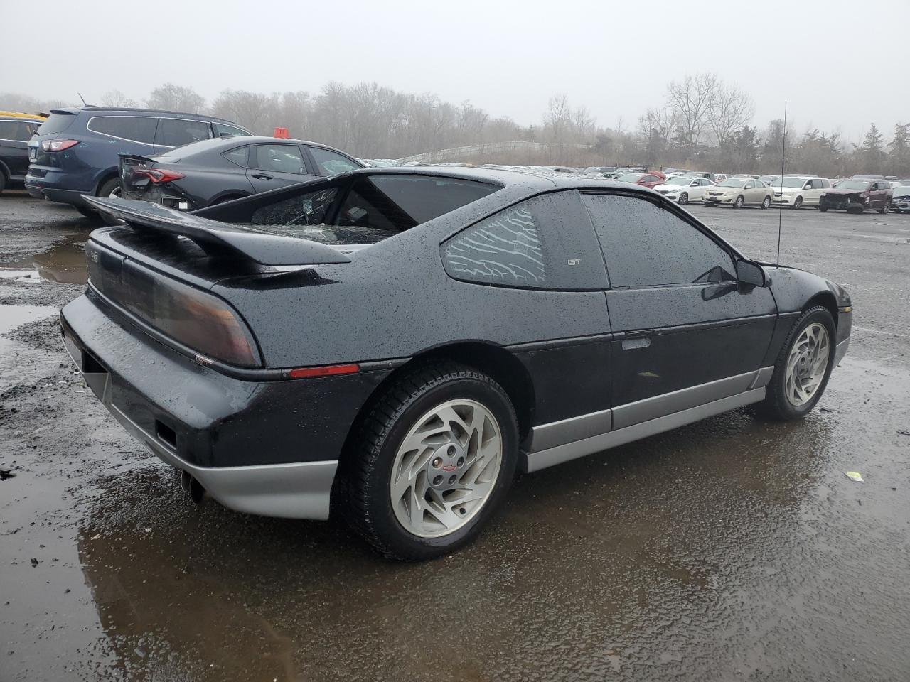 1987 Pontiac Fiero Gt - Фото 3