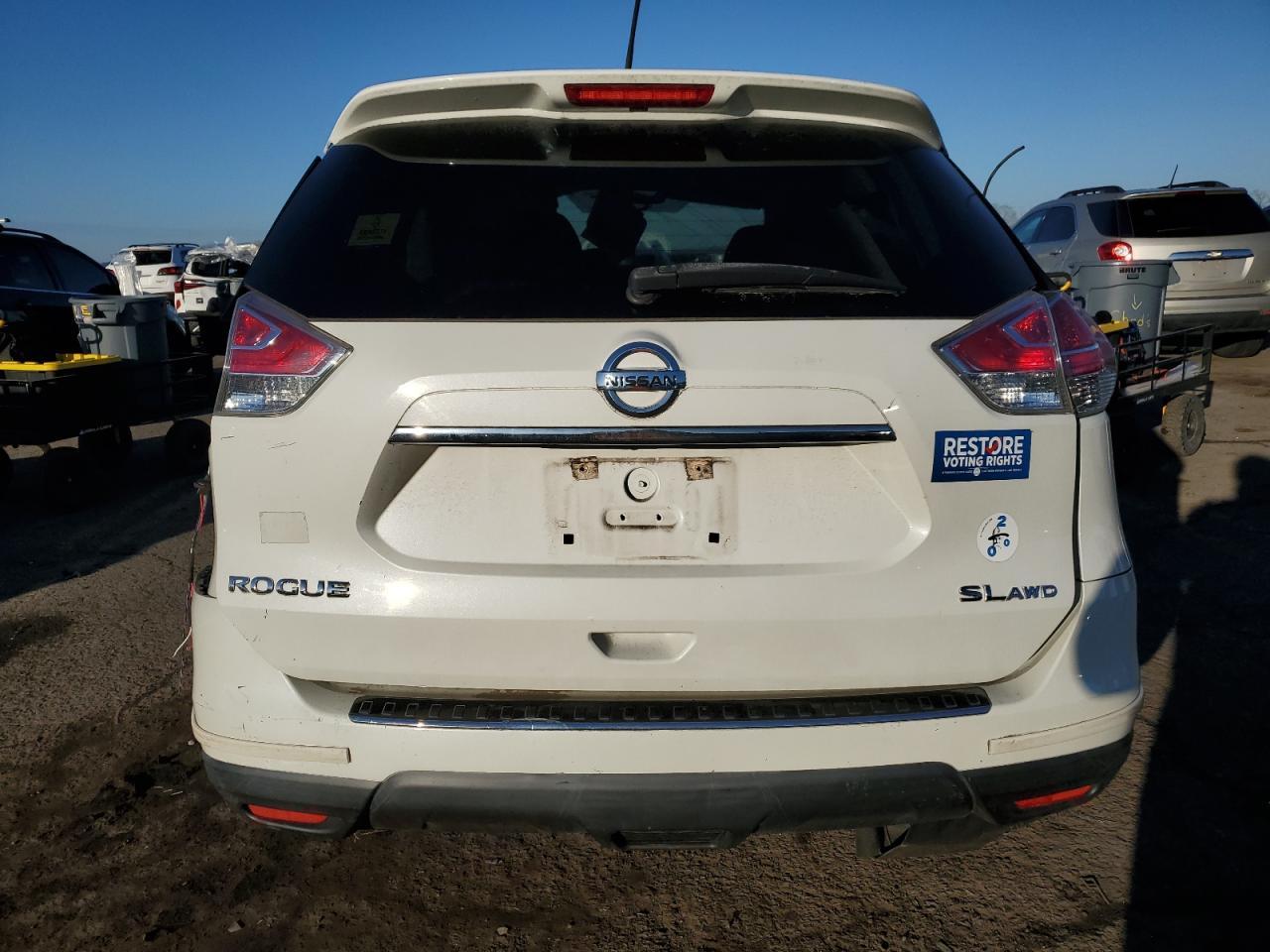 2016 Nissan Rogue S - Фото 6