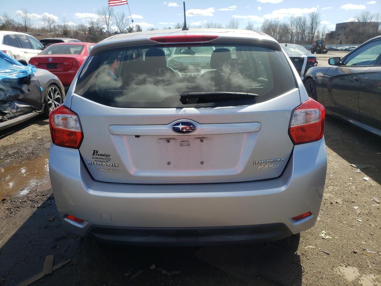 2016 Subaru Impreza Premium - Фото 6