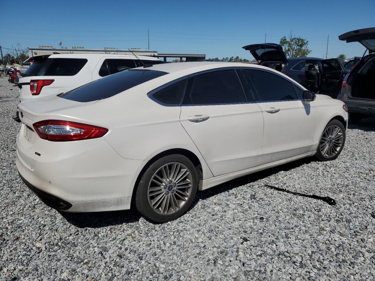 2016 Ford Fusion Se - Фото 3
