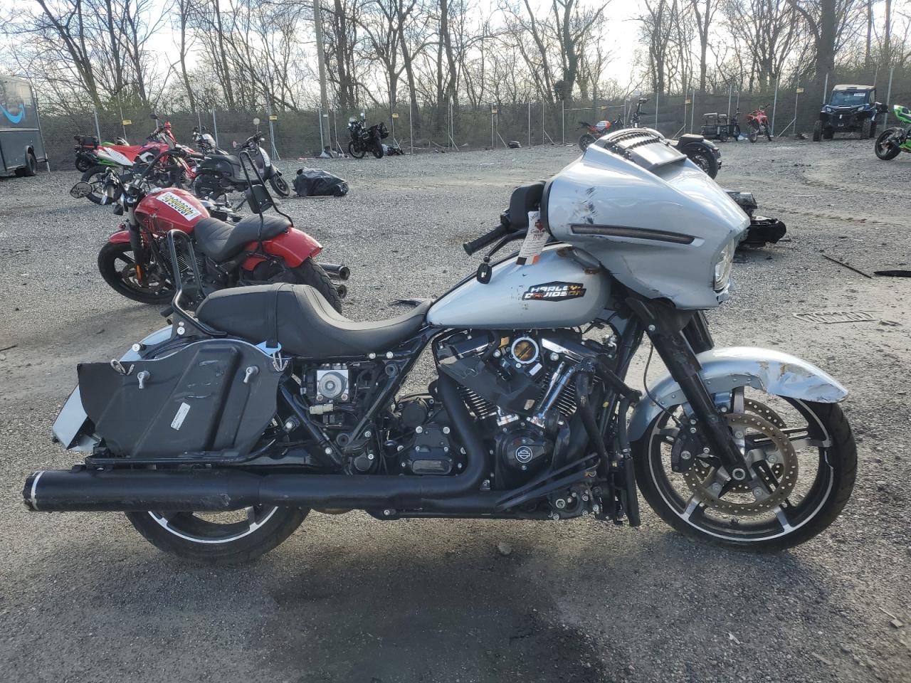 2024 Harley-Davidson Flhx