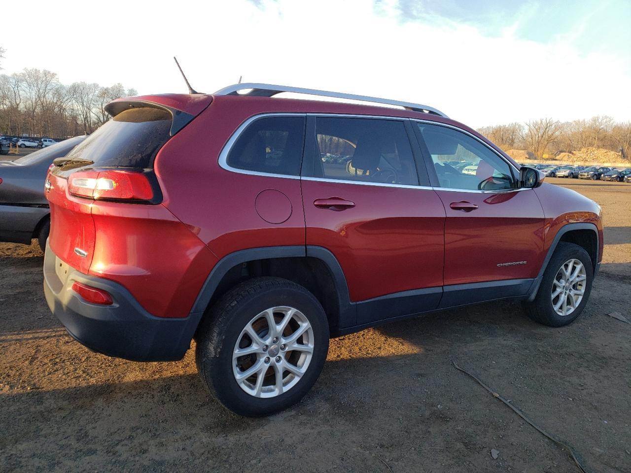 2014 Jeep Cherokee Latitude - Image 3