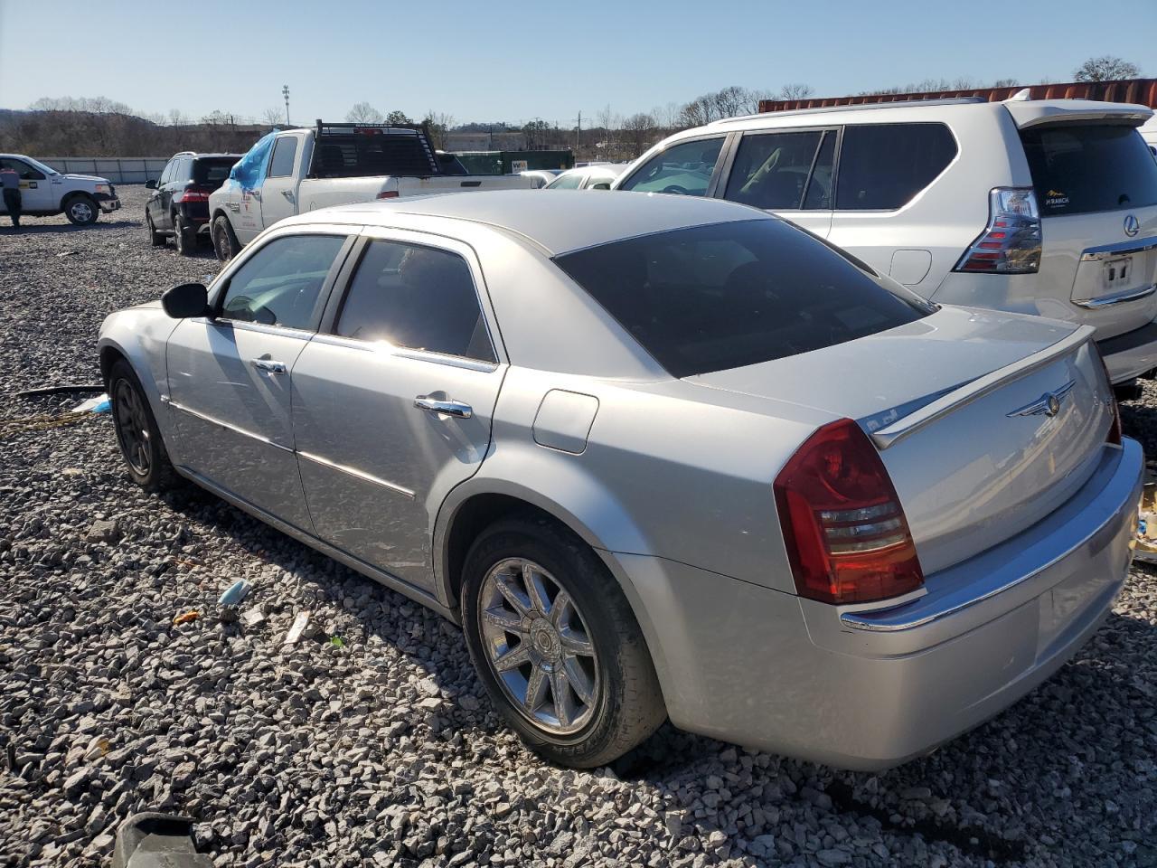 2007 Chrysler 300C - Фото 2