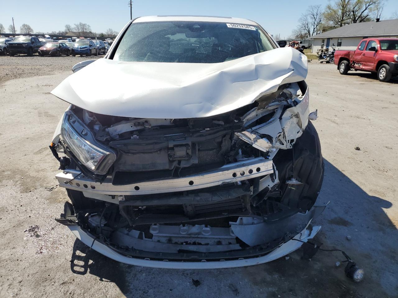 2022 Honda Odyssey Touring - Image 5