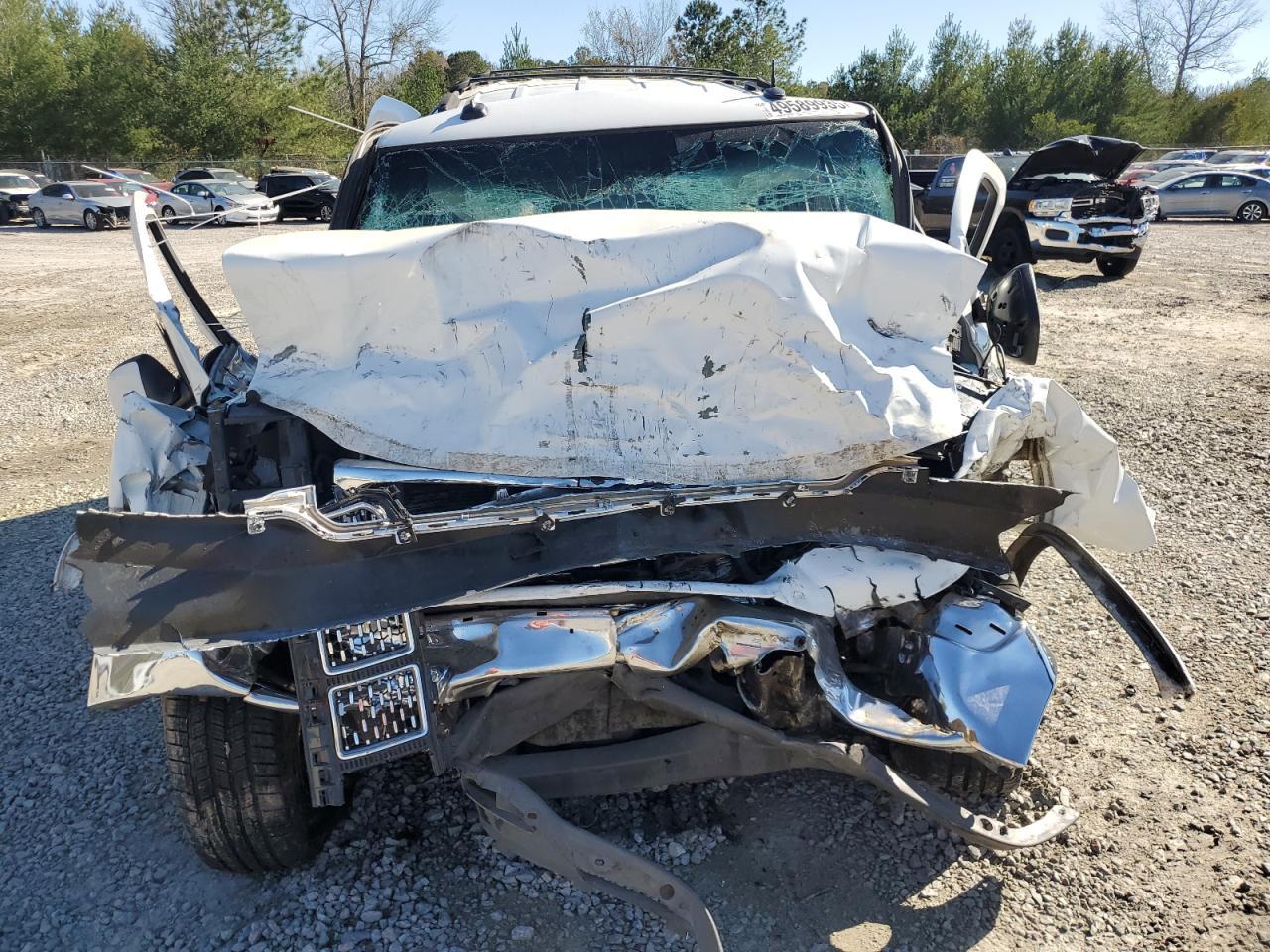 2003 GMC Yukon - Image 5