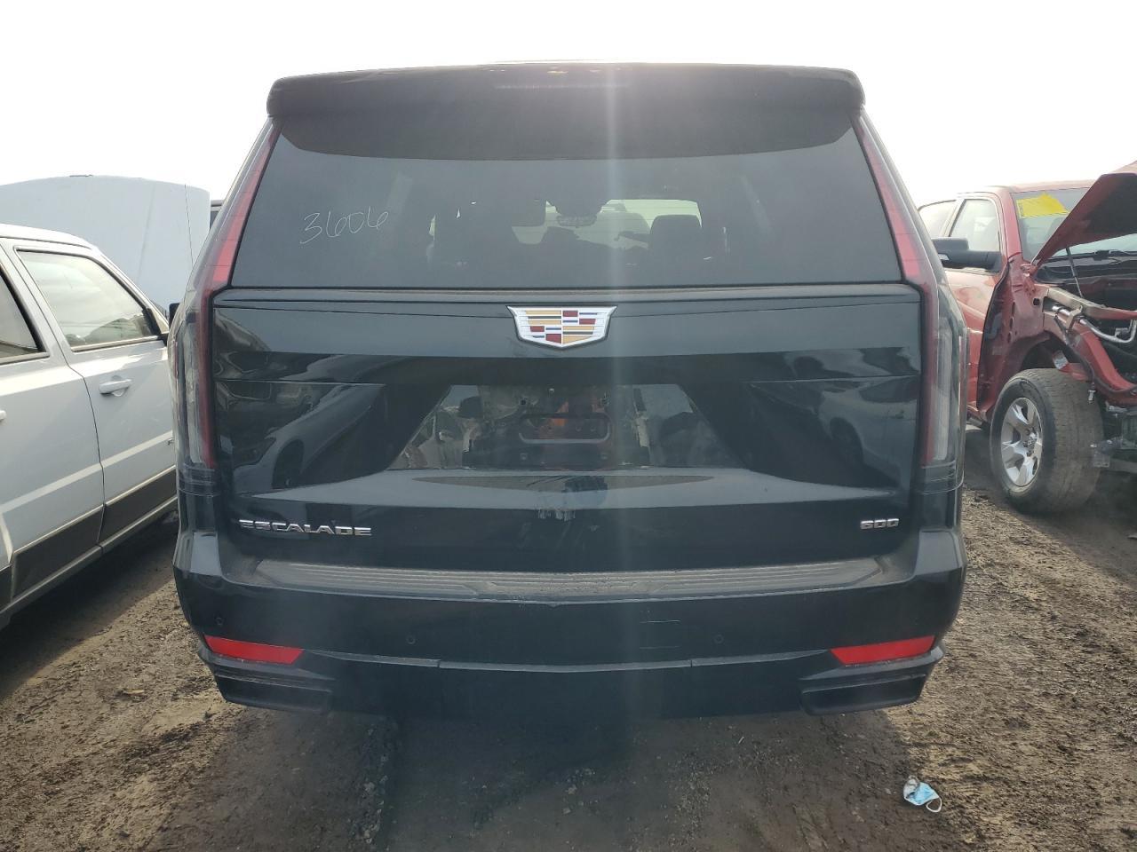 2021 Cadillac Escalade Sport - Image 6
