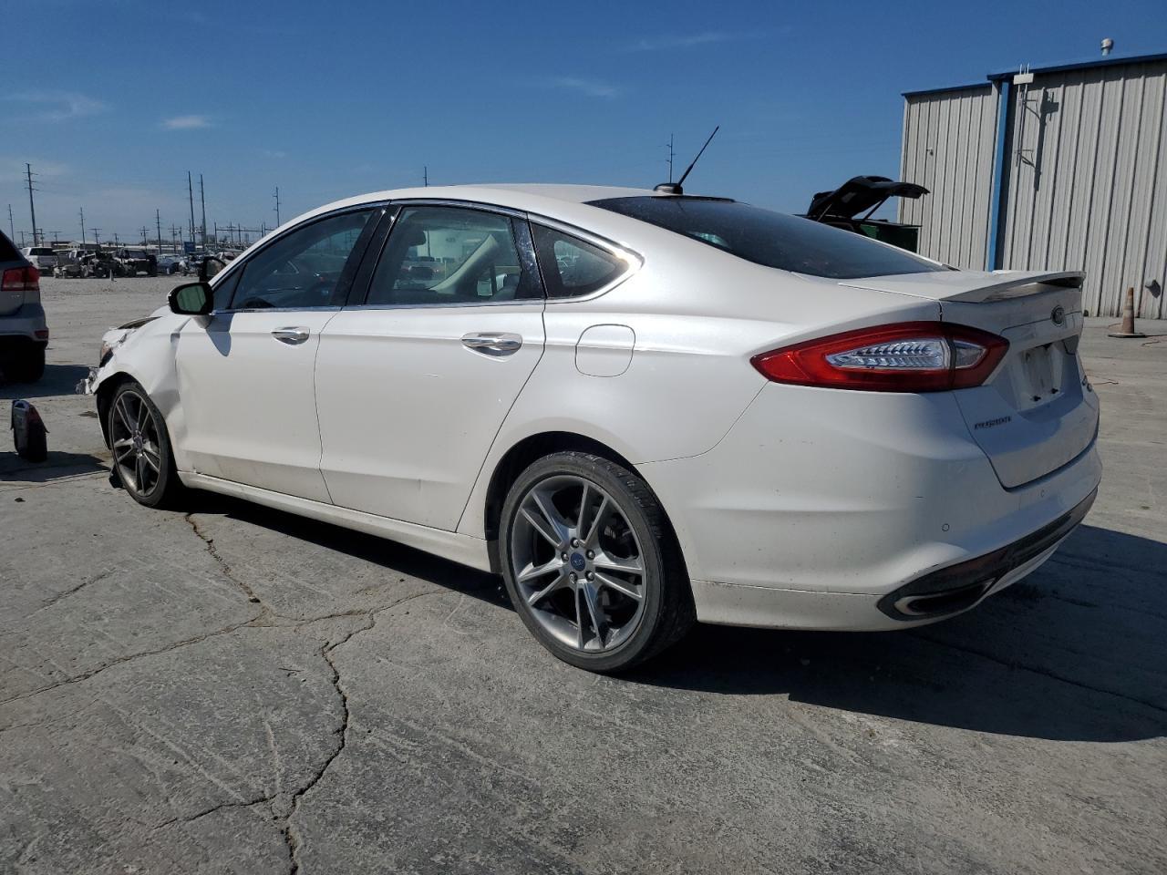 2013 Ford Fusion Titanium - Image 2