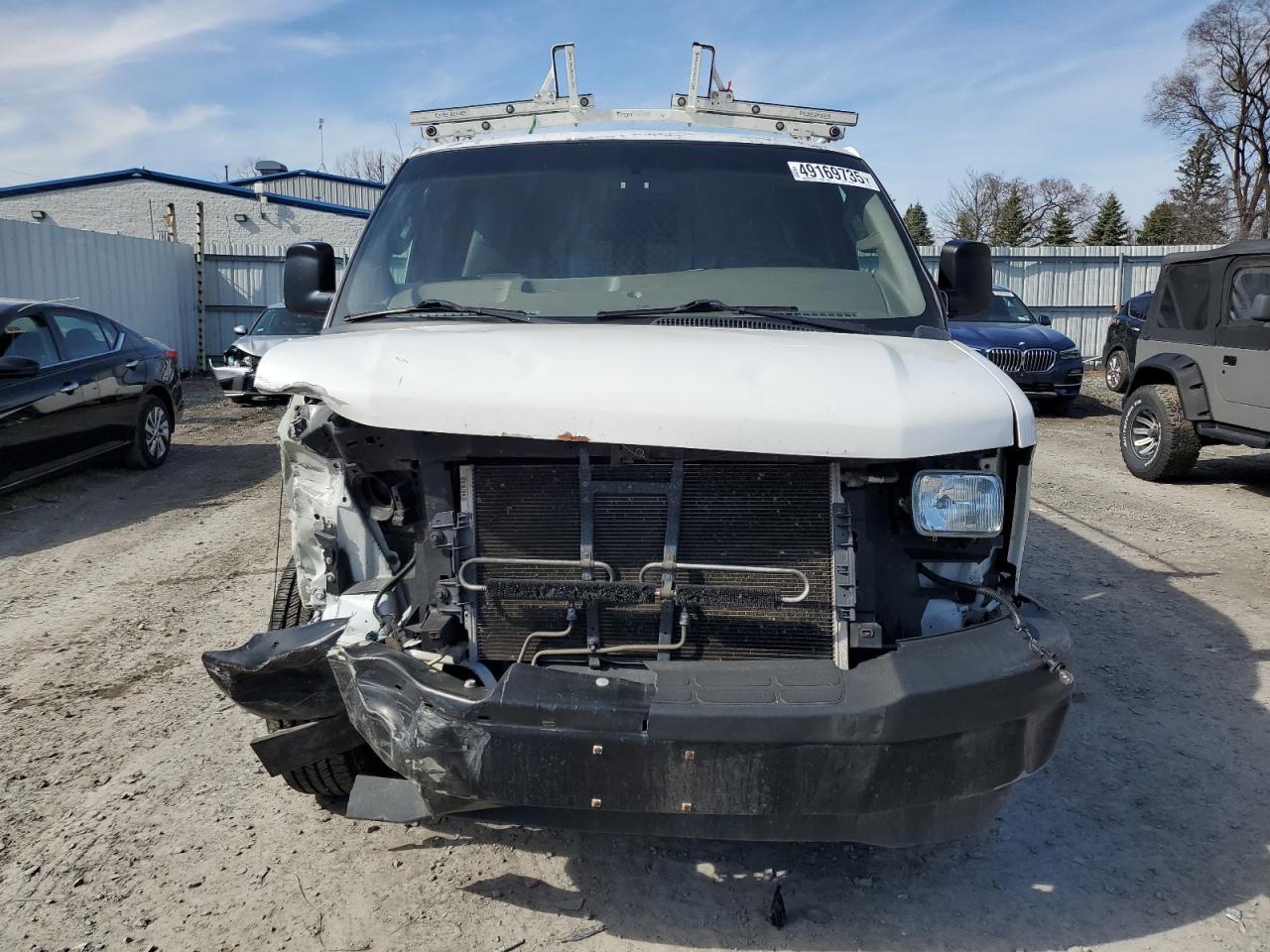 2017 Chevrolet Express G2500 - Фото 5