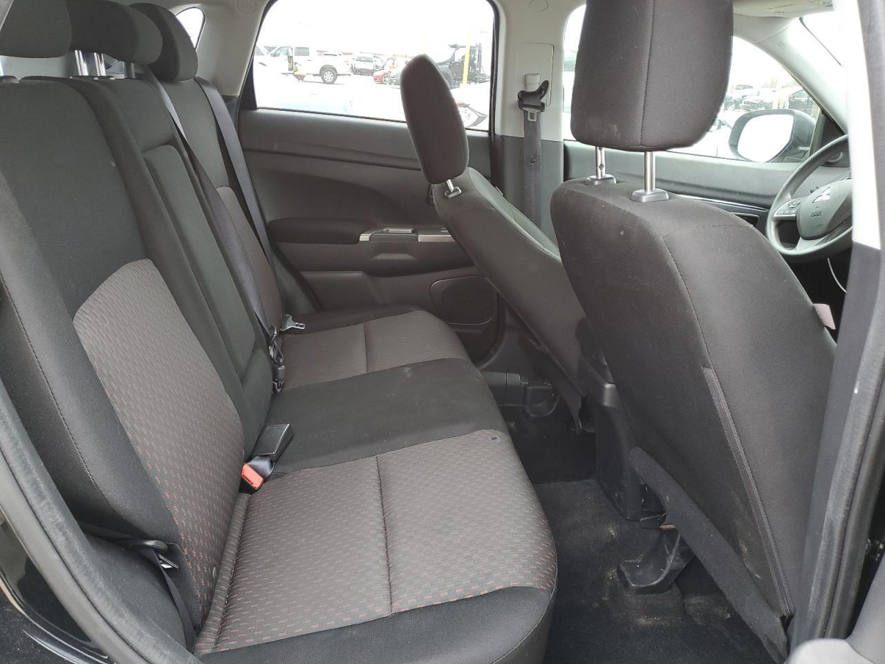 2019 Mitsubishi Outlander Sport Es - Image 7