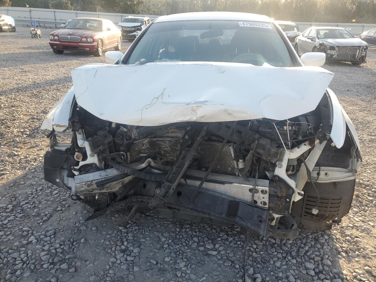 2016 Nissan Altima 2.5 - Image 5