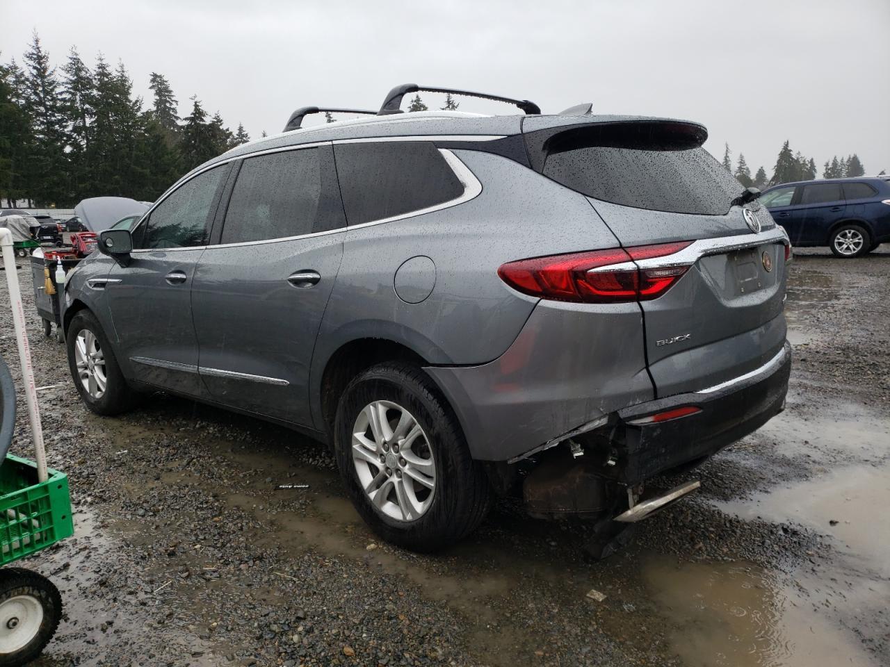 2018 Buick Enclave Essence - Image 2