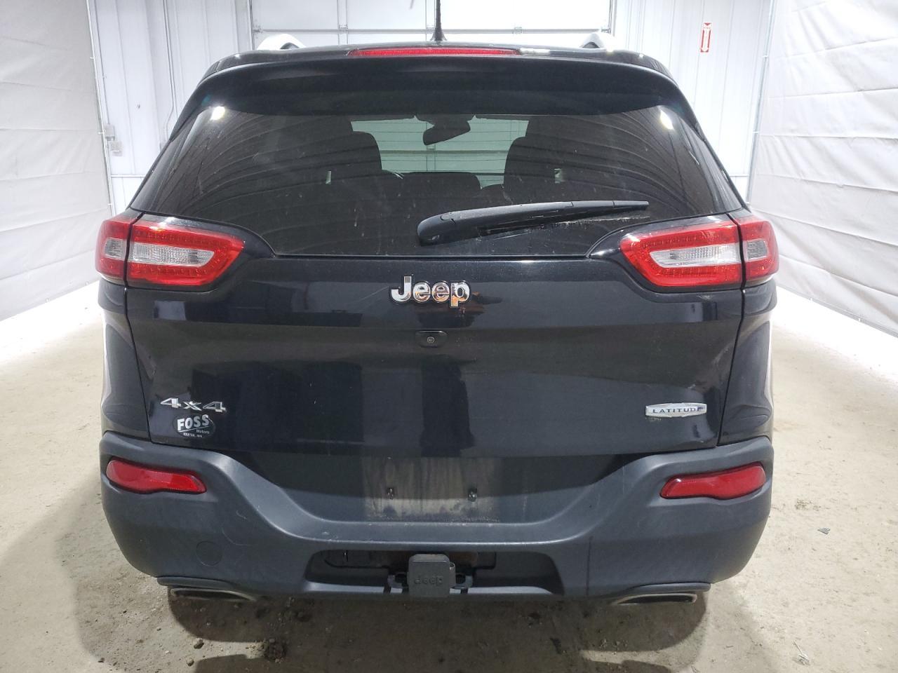 2015 Jeep Cherokee Latitude - Фото 6