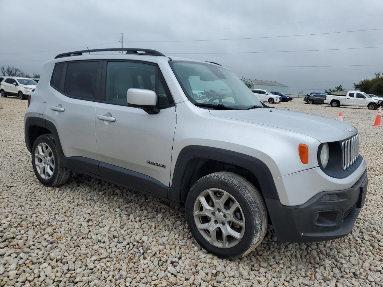2015 Jeep Renegade Latitude - Фото 4