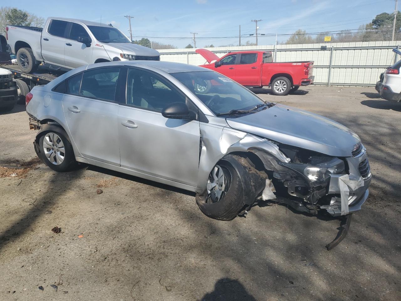 2015 Chevrolet Cruze Ls - Фото 4