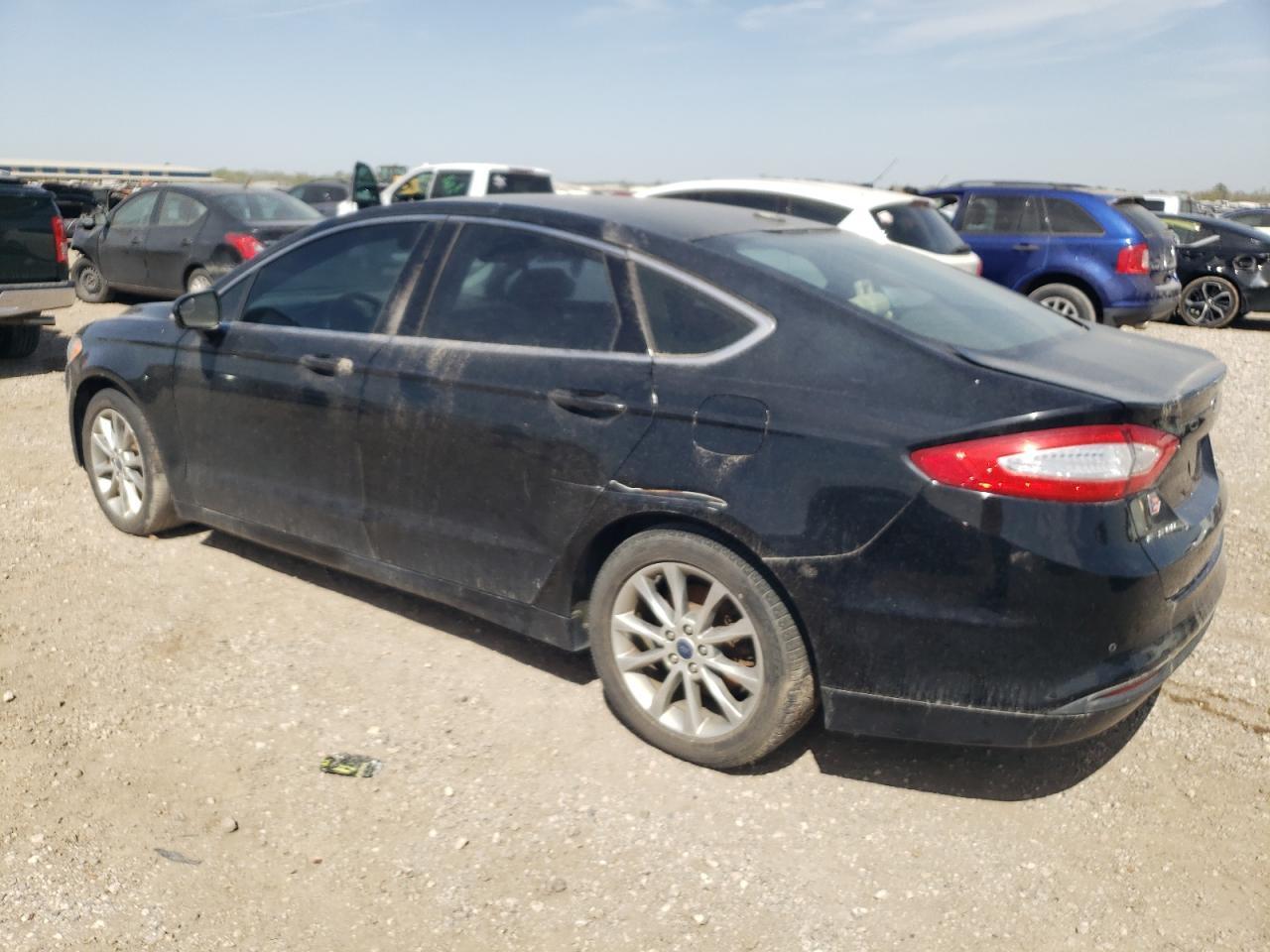 2016 Ford Fusion - Фото 2