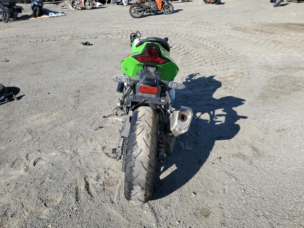 2024 Kawasaki Zx400 S - Фото 4