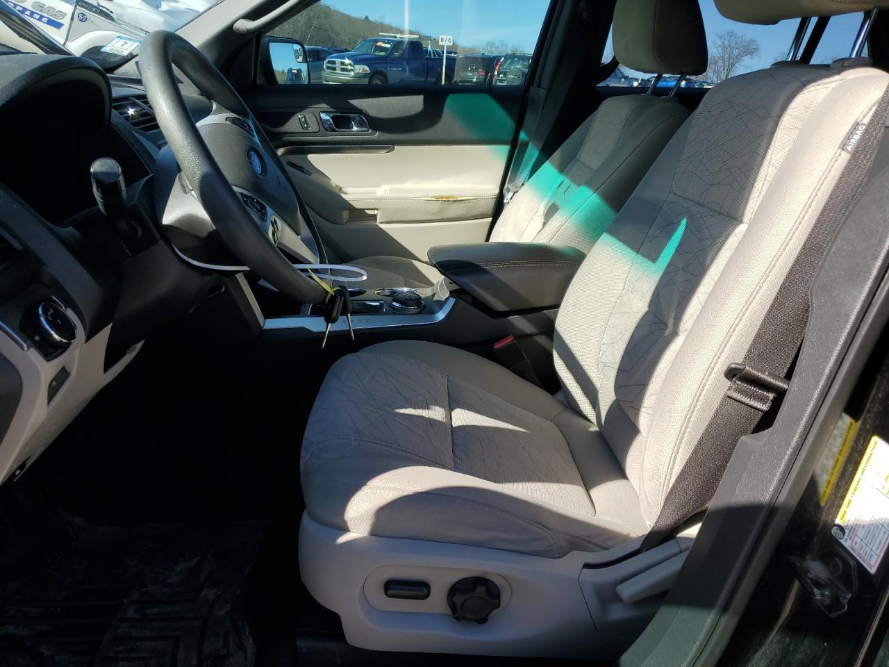 2012 Ford Explorer - Фото 7