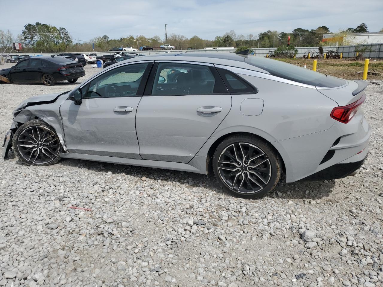2023 Kia K5 Gt - Image 2