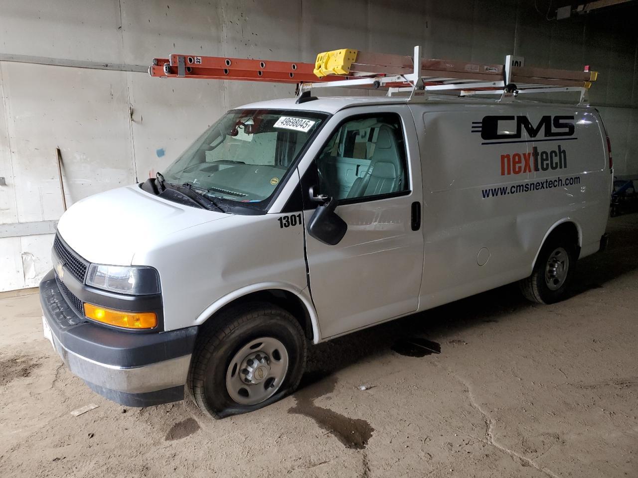 2022 Chevrolet Express G2500