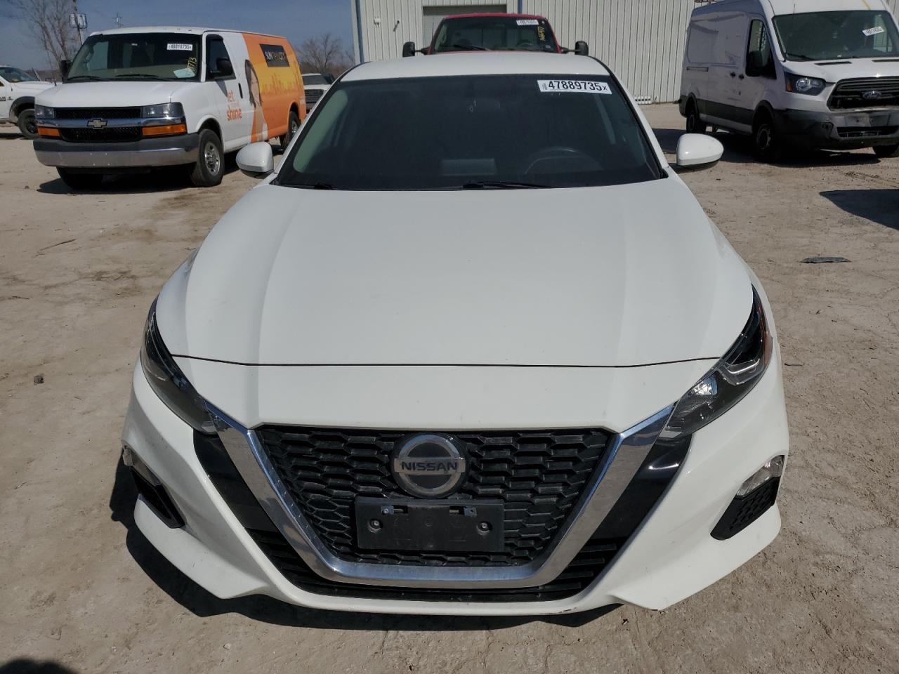 2019 Nissan Altima S - Фото 5