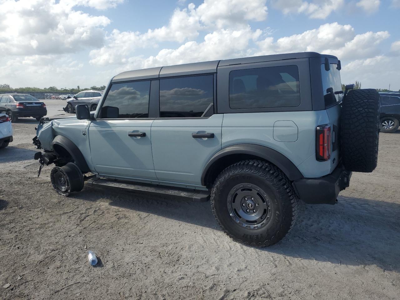 2024 Ford Bronco Big Bend - Фото 2