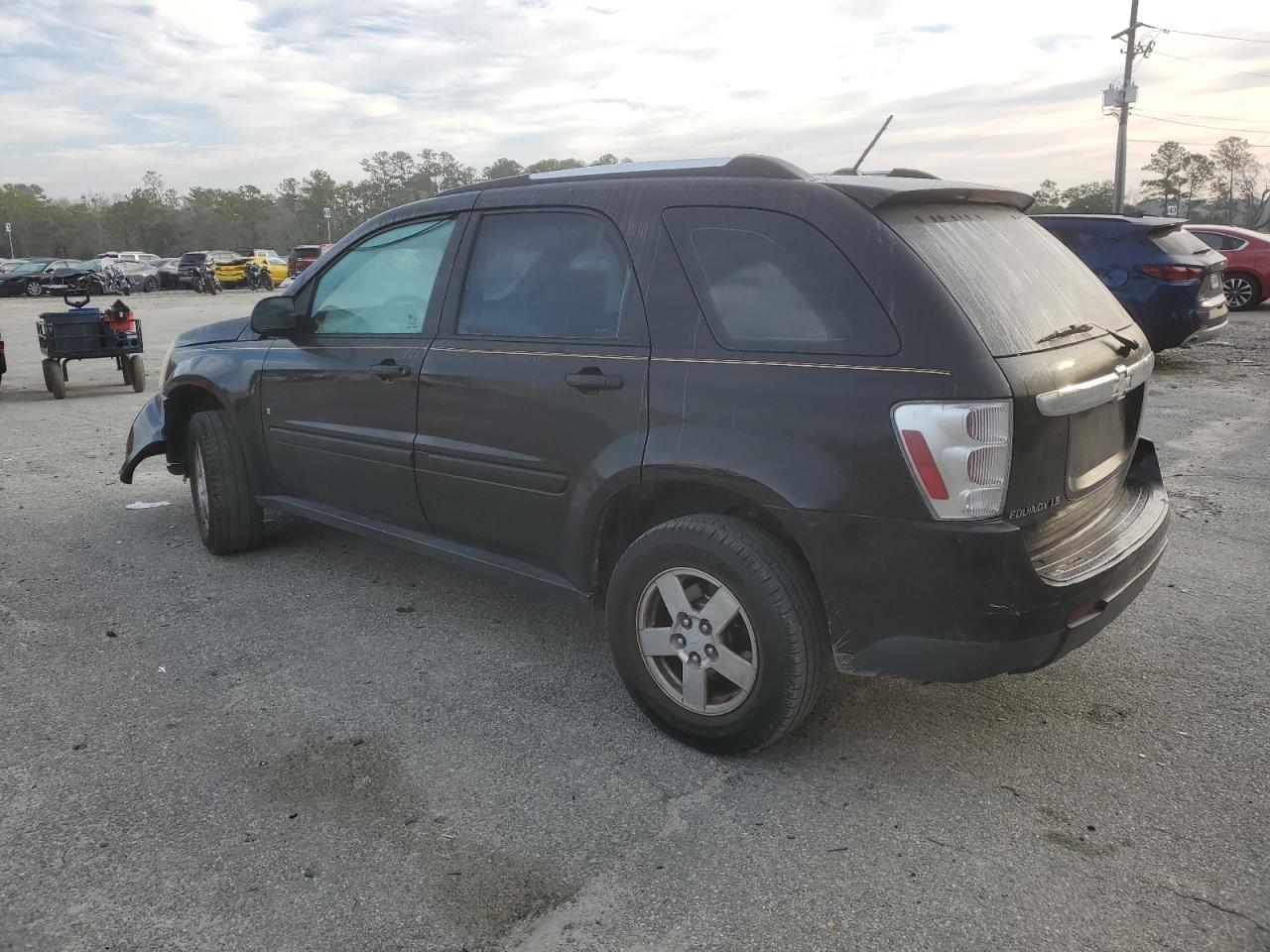 2008 Chevrolet Equinox Ls - Image 2