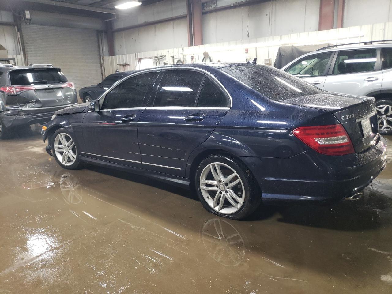 2013 Mercedes-Benz C 300 4Matic - Фото 2