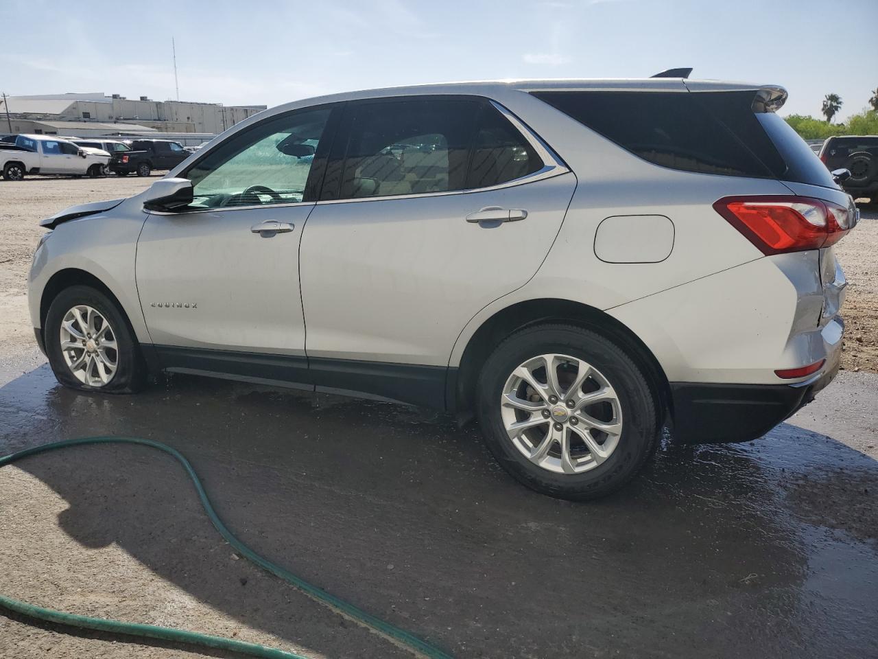 2020 Chevrolet Equinox Lt - Фото 2