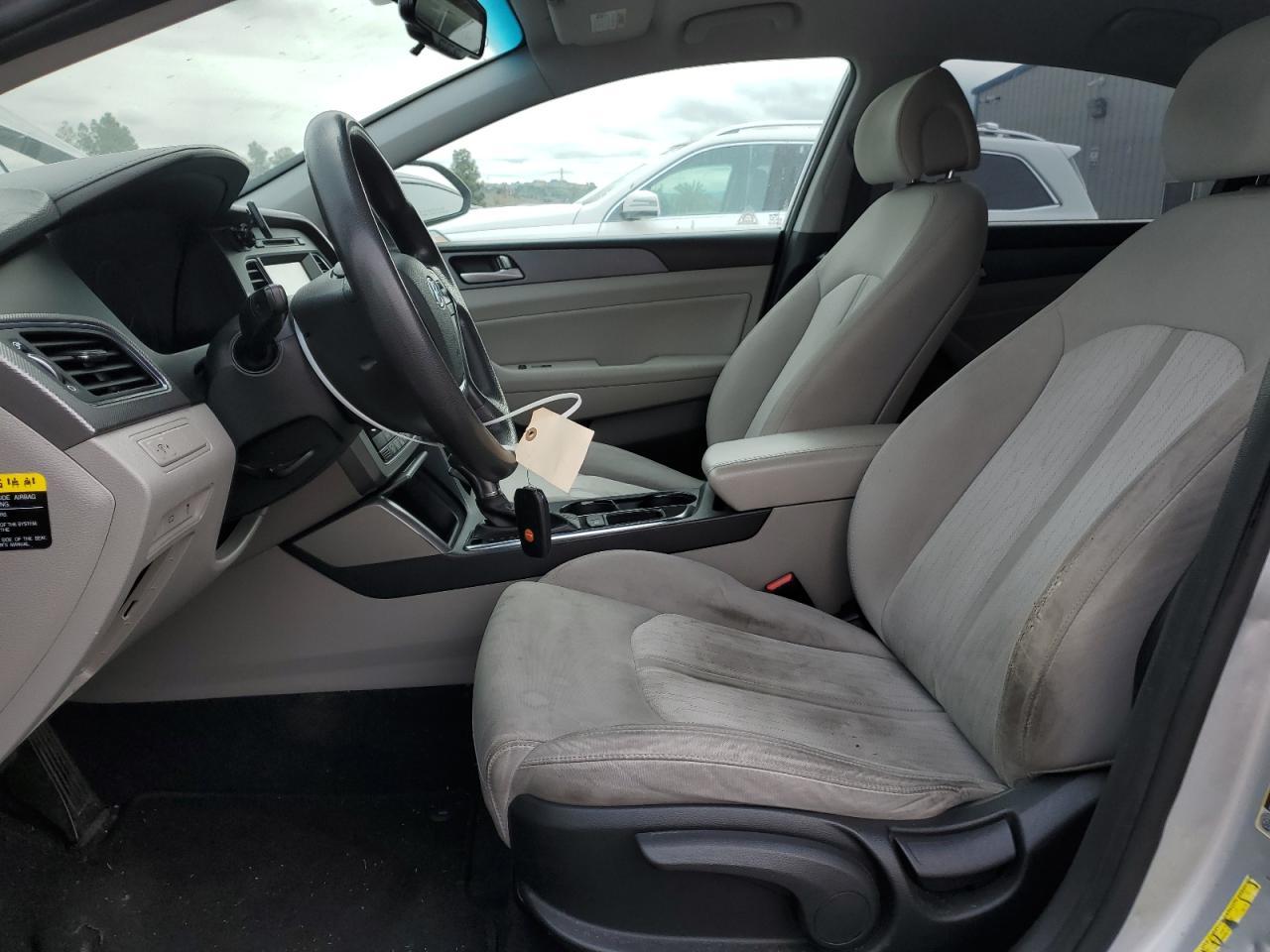 2017 Hyundai Sonata Hybrid - Фото 7