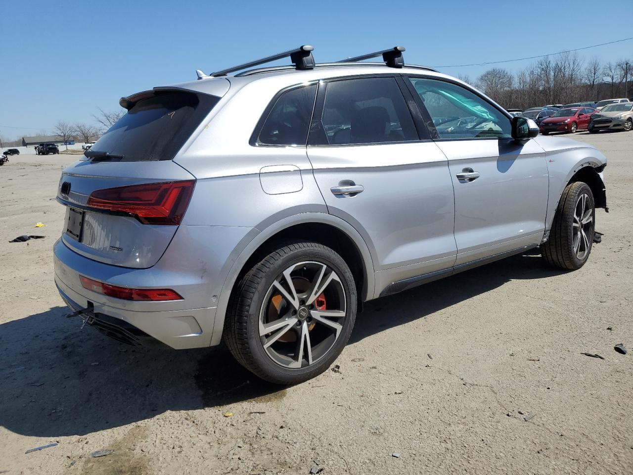 2025 Audi Q5 Prestige 45 - Фото 3
