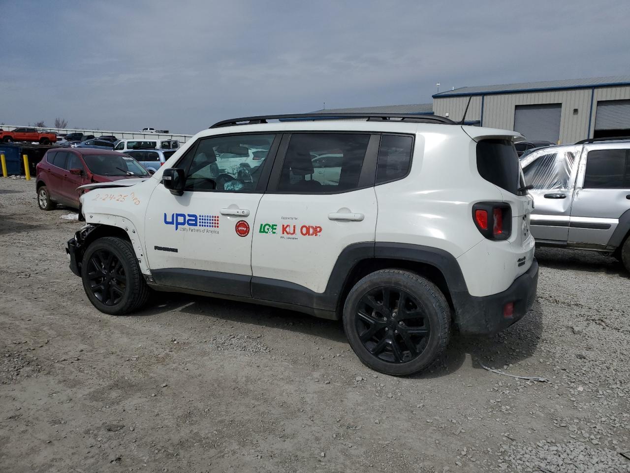 2022 Jeep Renegade Altitude - Фото 2