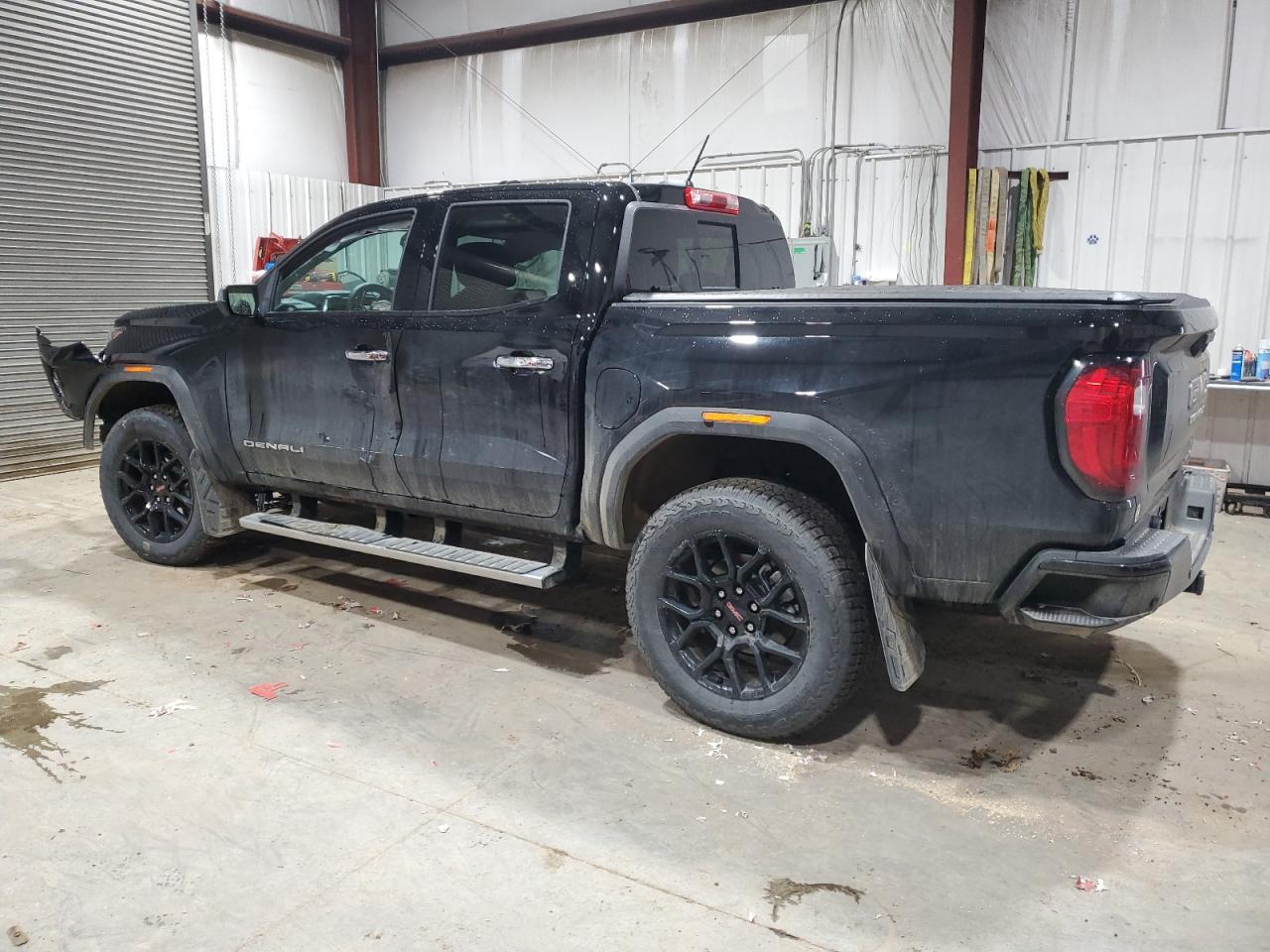 2024 GMC Canyon Denali - Фото 2