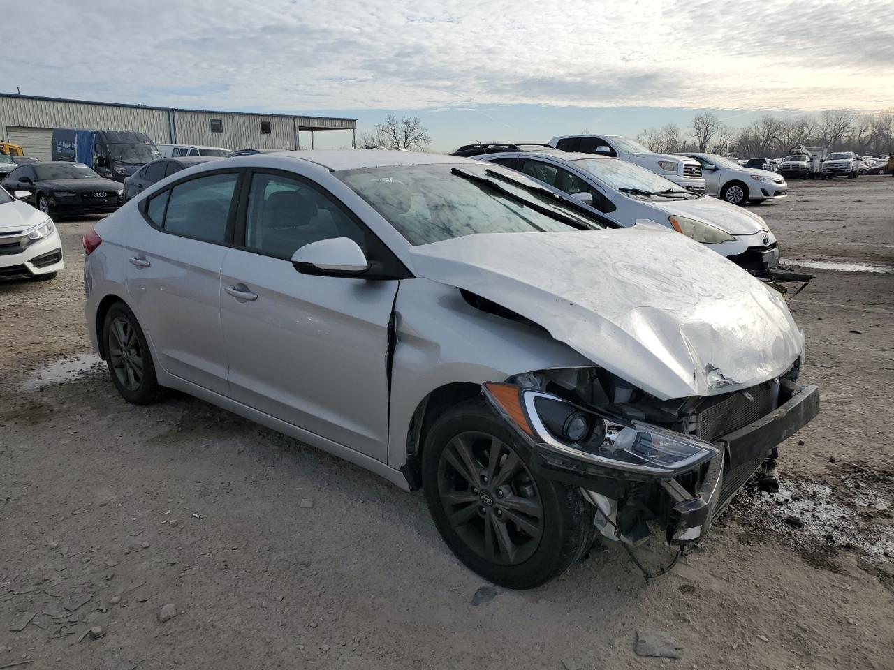 2018 Hyundai Elantra Sel - Фото 4