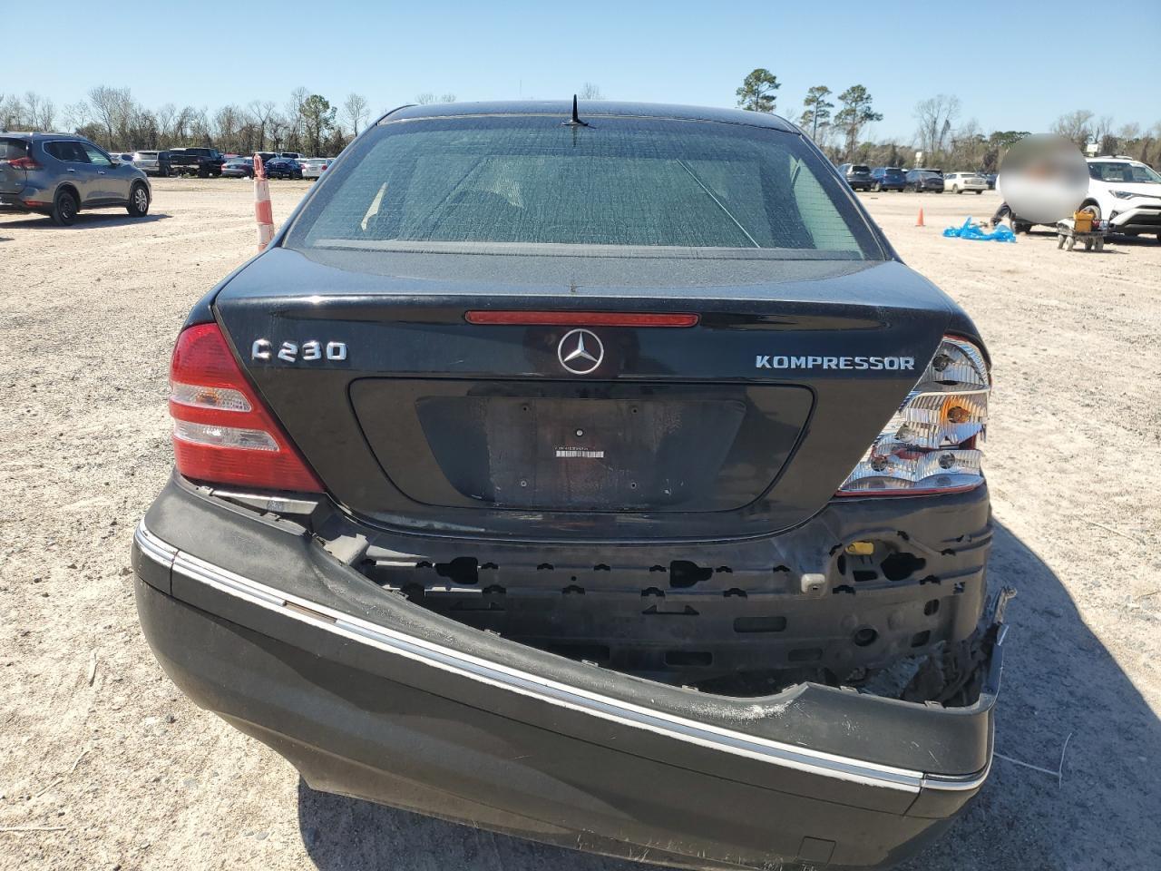 2005 Mercedes-Benz C 230K Sport Sedan - Фото 6