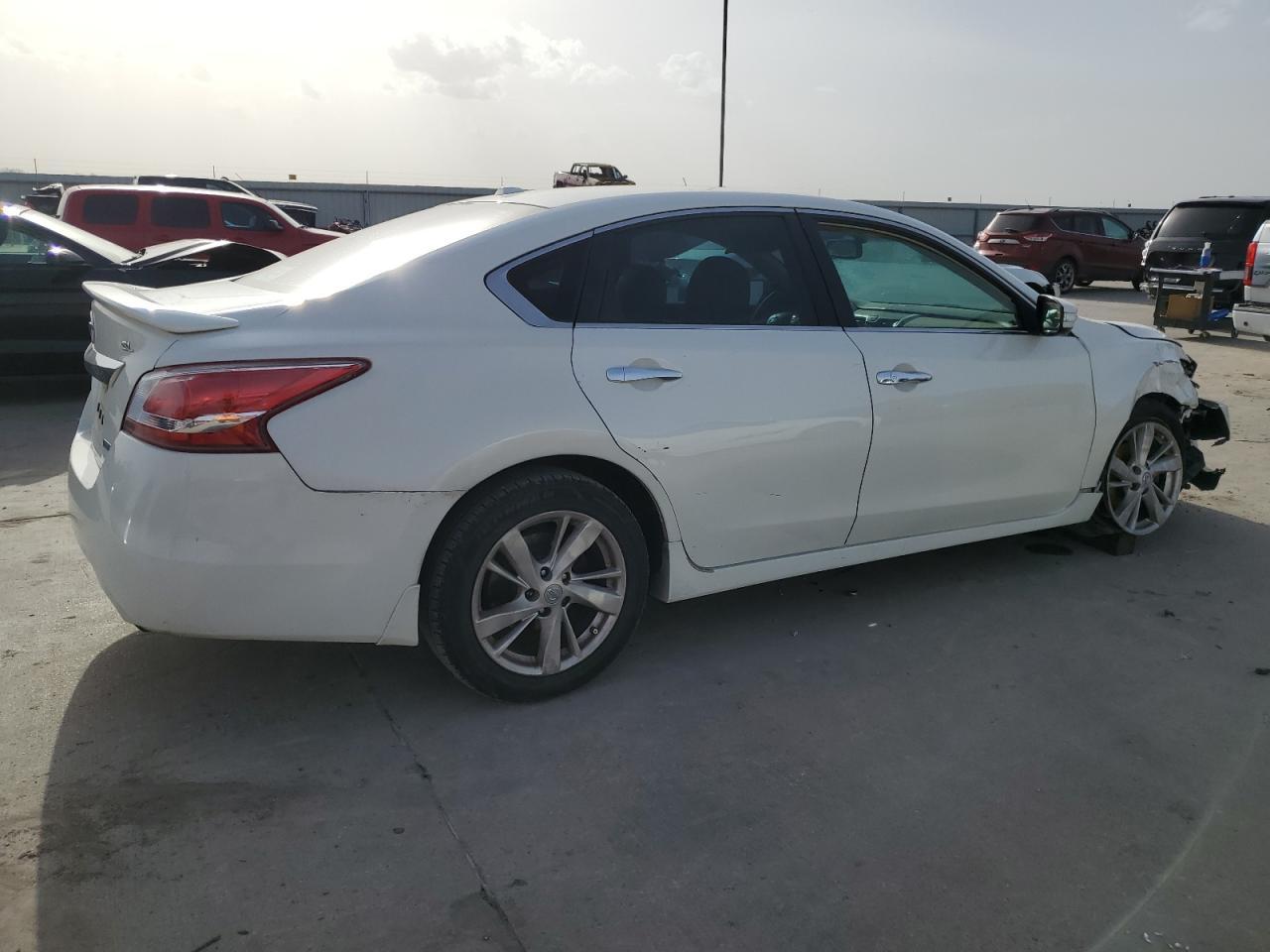 2013 Nissan Altima 2.5 - Фото 3