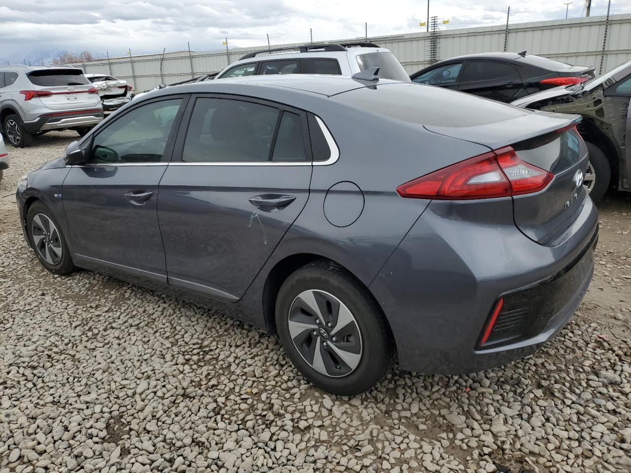 2017 Hyundai Ioniq Sel - Фото 2