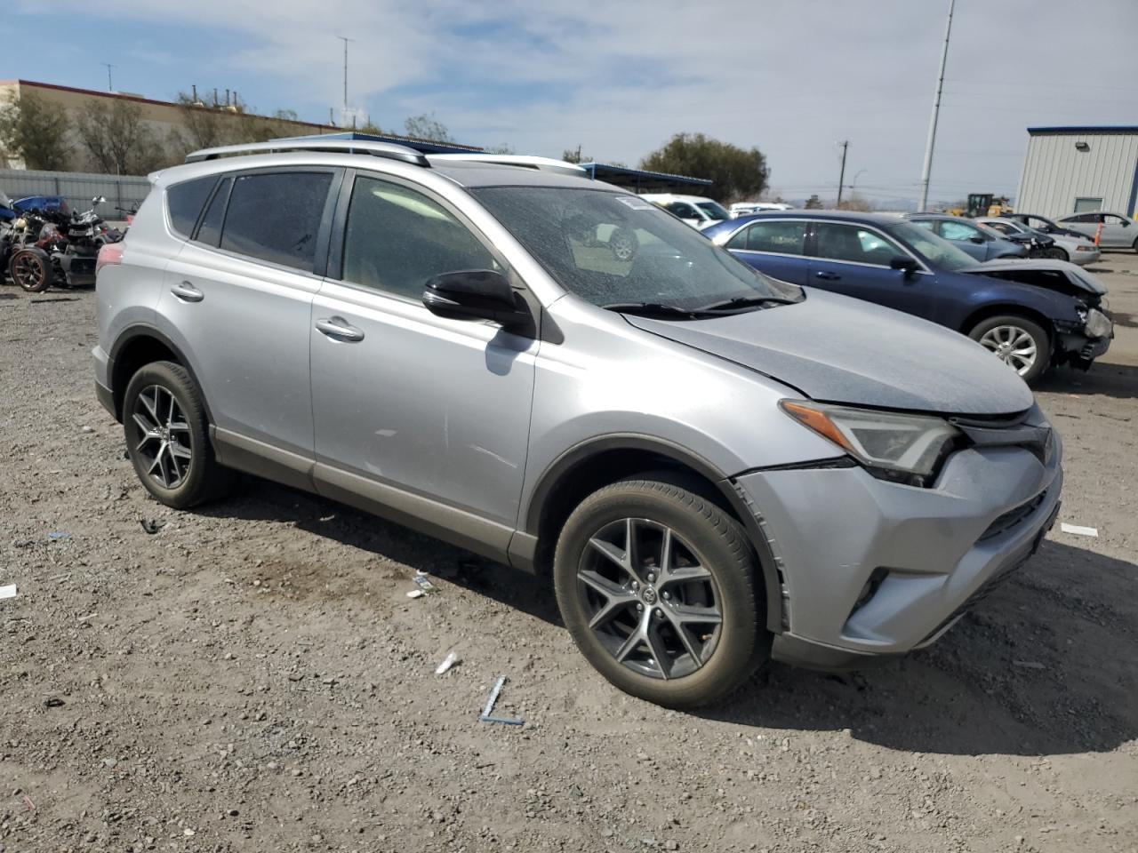 2018 Toyota Rav4 Se - Фото 4