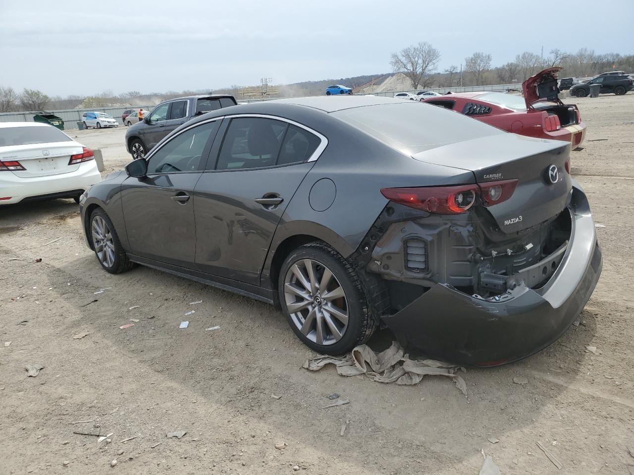 2022 Mazda 3 Select - Фото 2