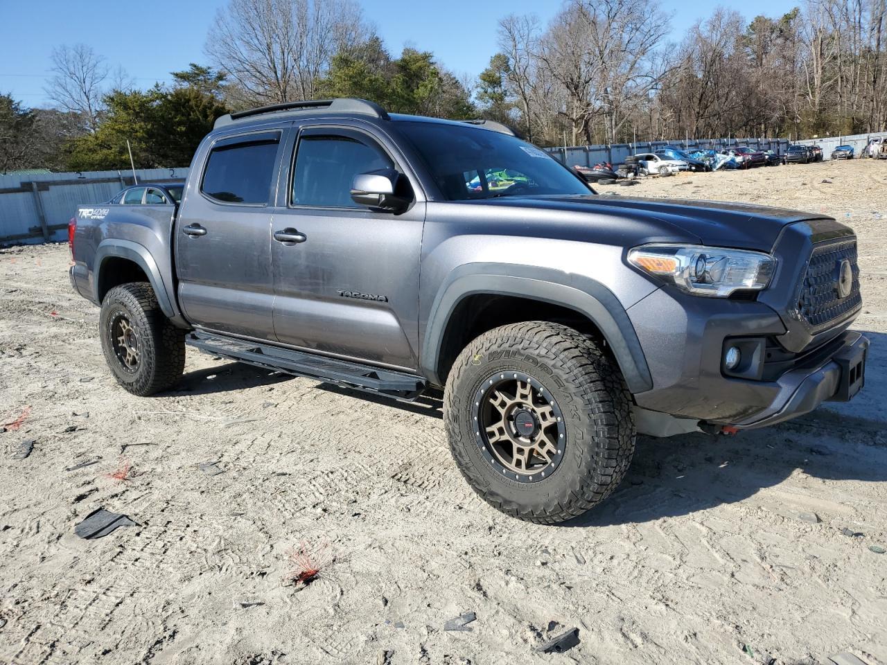2019 Toyota Tacoma Double Cab - Фото 4