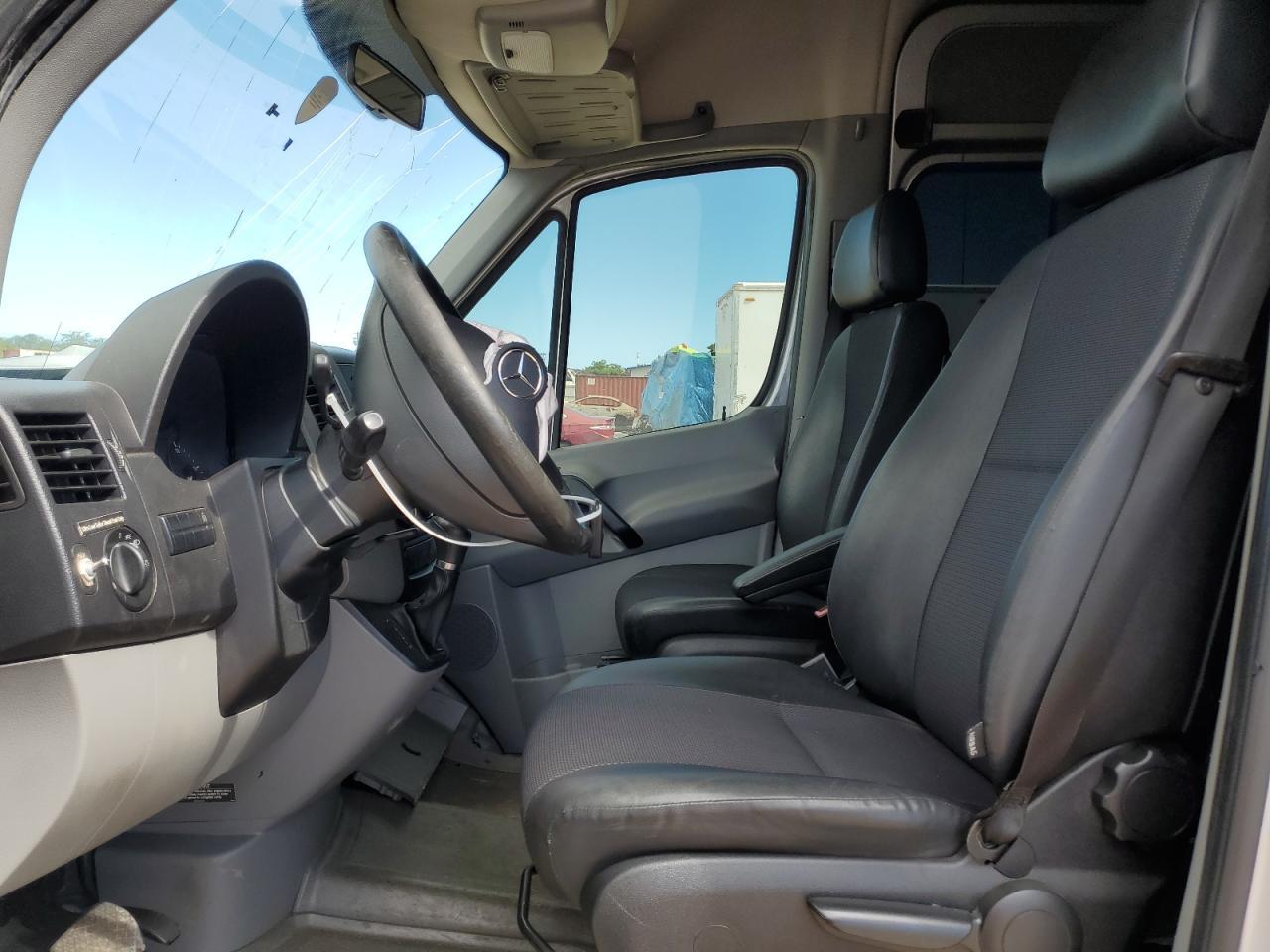 2017 Mercedes-Benz Sprinter 2500 - Фото 7
