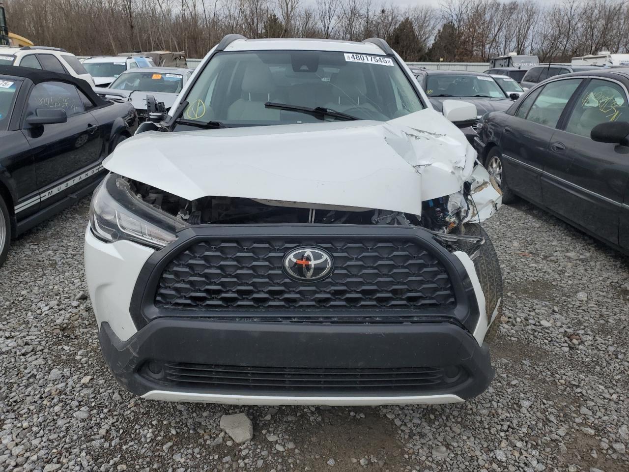 2022 Toyota Corolla Cross Le - Фото 5