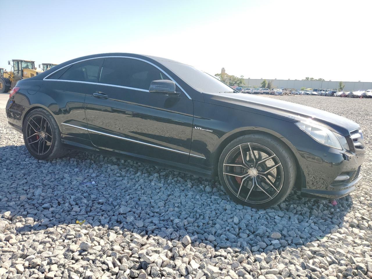 2012 Mercedes-Benz E 550 - Фото 4