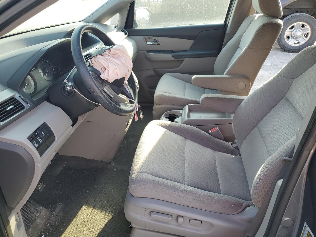 2015 Honda Odyssey Ex - Image 7