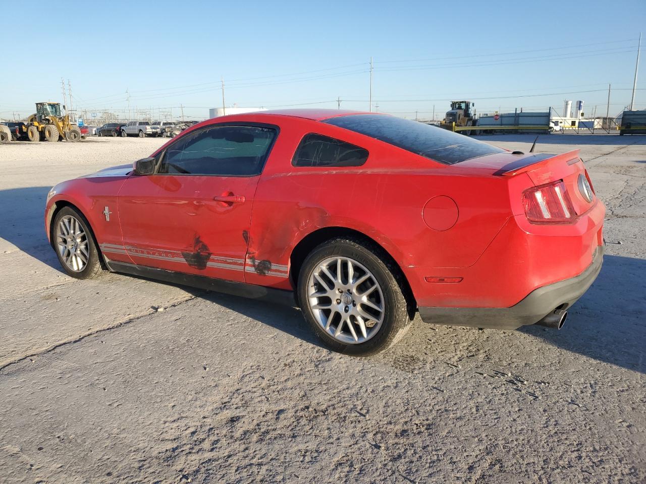 2012 Ford Mustang - Фото 2
