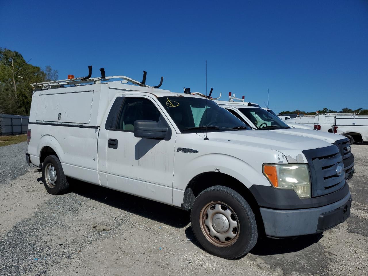2010 Ford F150 - Фото 4