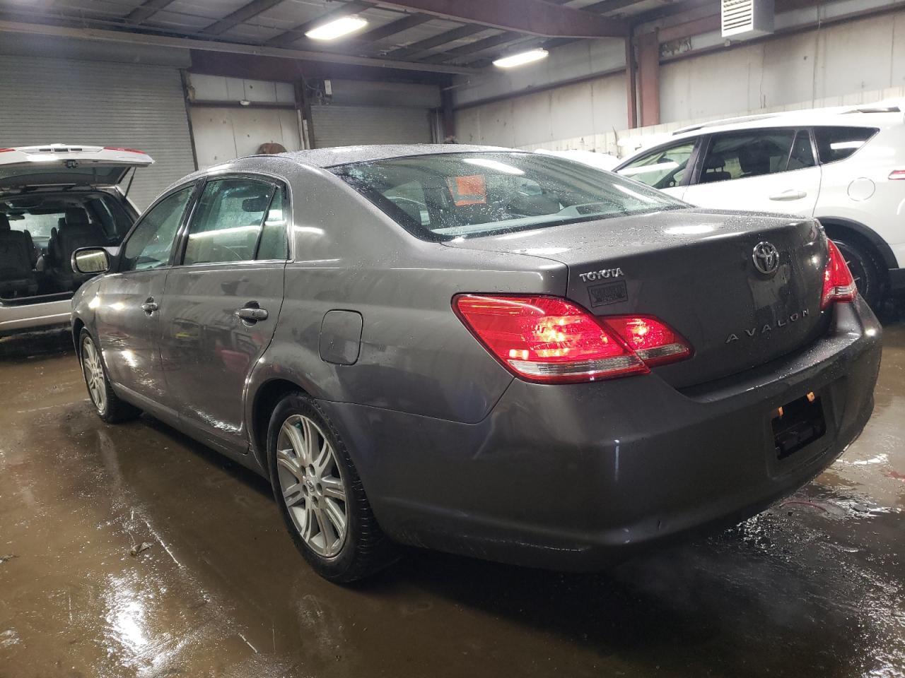 2006 Toyota Avalon Xl - Фото 2