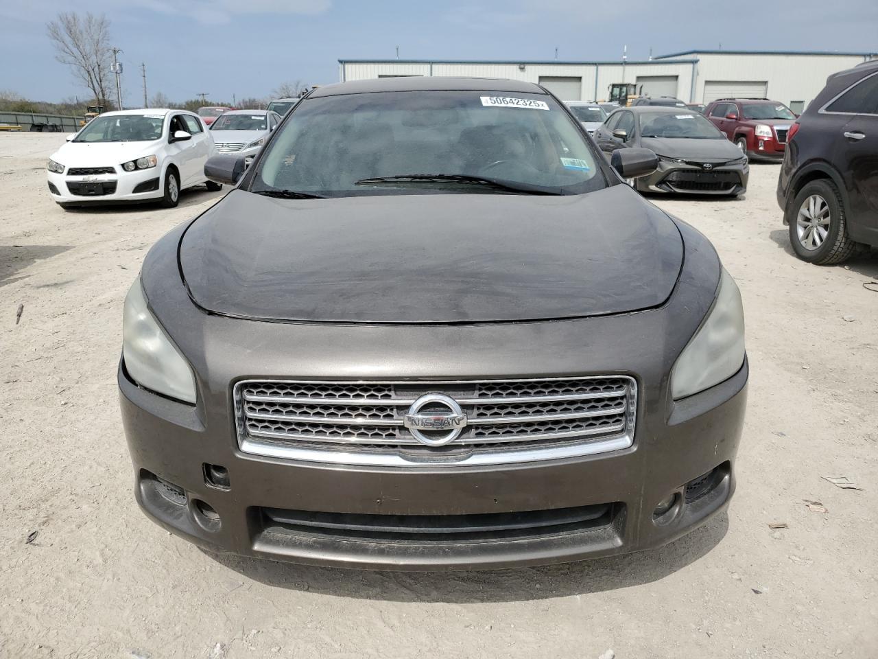 2014 Nissan Maxima S - Image 5