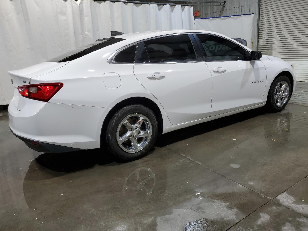 2016 Chevrolet Malibu Ls - Image 3